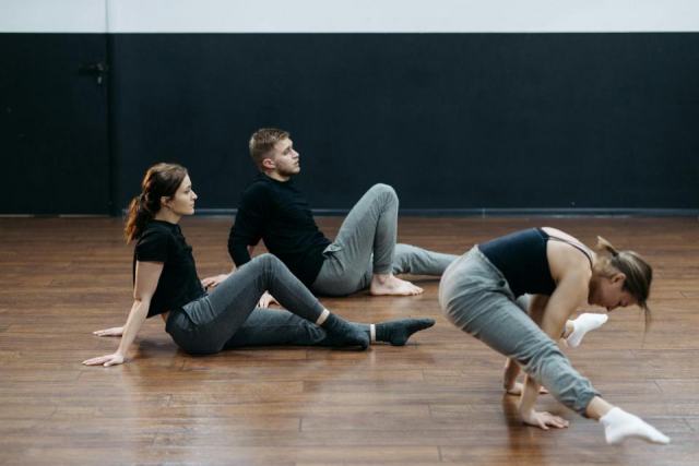 Stage de danse contemporaine : une semaine pour progresser